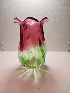 Handblown Teleflora Pink and Green Tulip Glass Vase